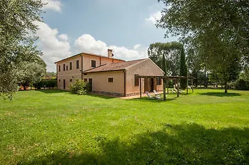 Hotel Tenuta Uccellina Magliano in Toscana