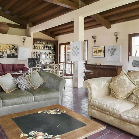 Tenuta Uccellina 3*