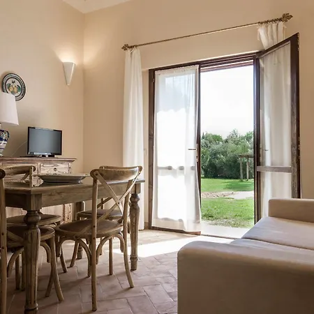 Tenuta Uccellina Hotel Magliano in Toscana