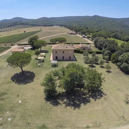 Tenuta Uccellina 3* Magliano in Toscana